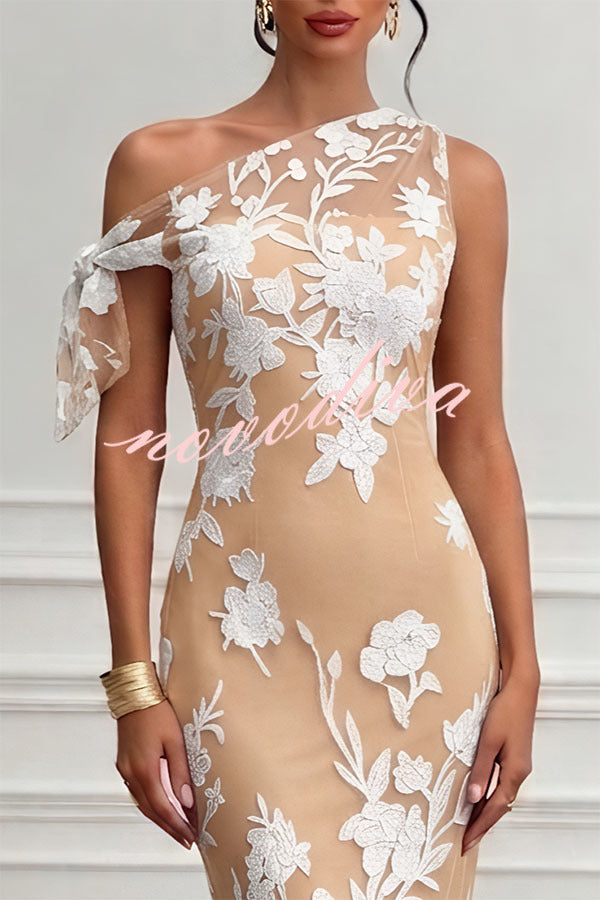 Vestido largo recto Kylen de encaje con bordado floral y lazo, asimétrico de un hombro y sin mangas