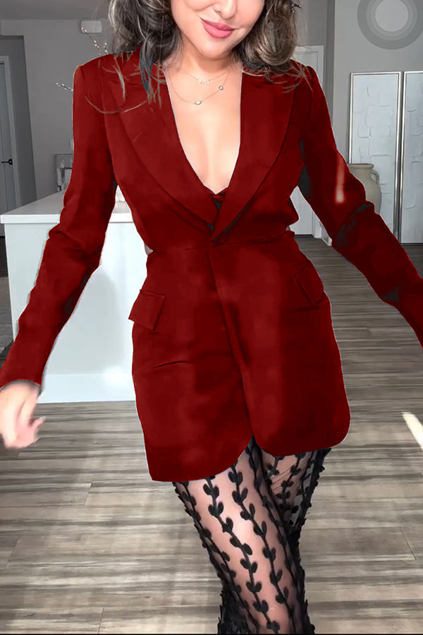 Blazer Temperamento de Reina con solapa, manga larga, botones y espalda descubierta