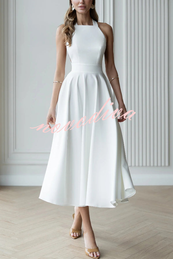 Vestido midi elegante de color liso con cuello halter, lazo y cintura ceñida