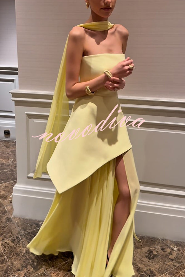 Vestido largo Mónaco con pañuelo, cuerpo estructurado con hombros descubiertos y bajo de gasa con abertura