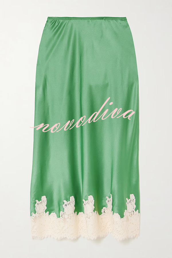 Falda midi drapeada Celebration Look de satén en contraste con ribete de encaje y cintura elástica