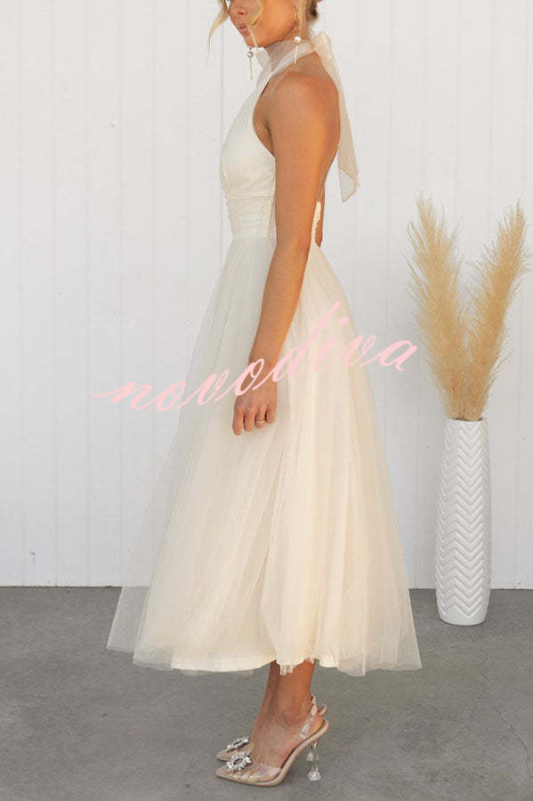 Vestido largo halter Fairy Vibes de tul con detalle fruncido