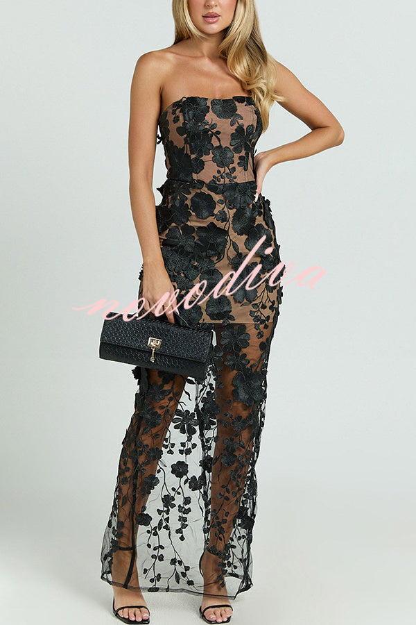 Vestido largo Sienna de tejido con bordado floral, hombros descubiertos, silueta sirena y abertura