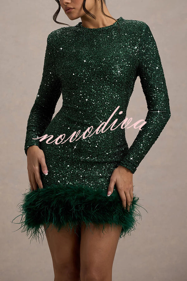 Minivestido elástico Imprescindible de Fiesta de lentejuelas con manga larga y ribete de plumas