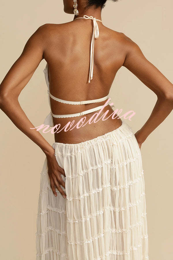 Top halter Pasión y Romance plisado con tirantes elásticos ajustables en la espalda