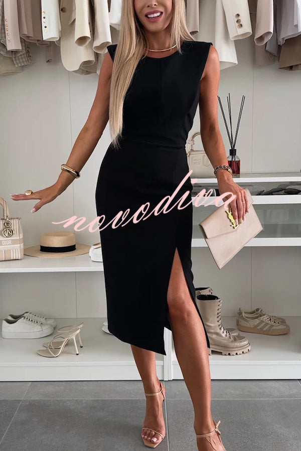 Vestido midi elástico Charming Lady liso con cuello redondo, sin mangas, cintura marcada y abertura