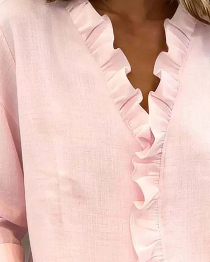 Scarlett | Blusa con volantes, escote en V y manga larga