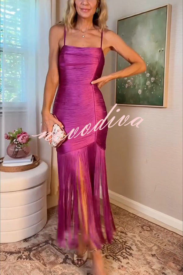 Vestido largo lencero Cocktail Party con flecos, cuello caído, sin mangas y bajo drapeado