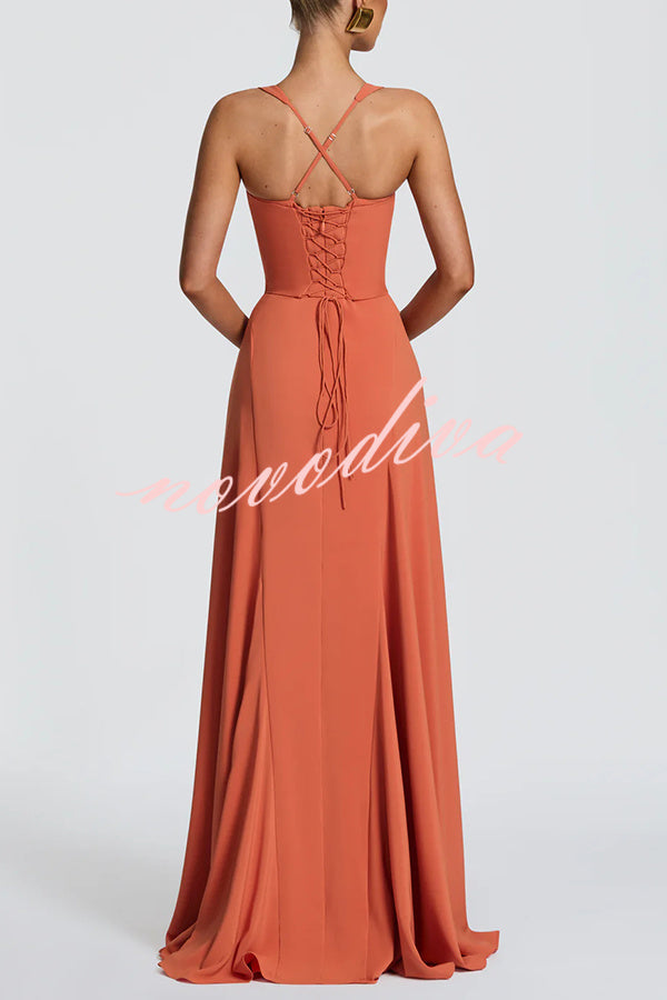 Vestido largo Irie drapeado de gasa con escote corazón, tirantes estrechos y lazada en la espalda