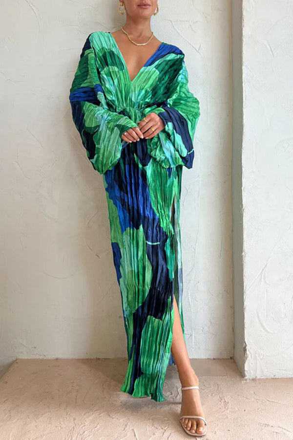 Vestido largo tipo capullo con estampado tropical, manga kimono y plisado