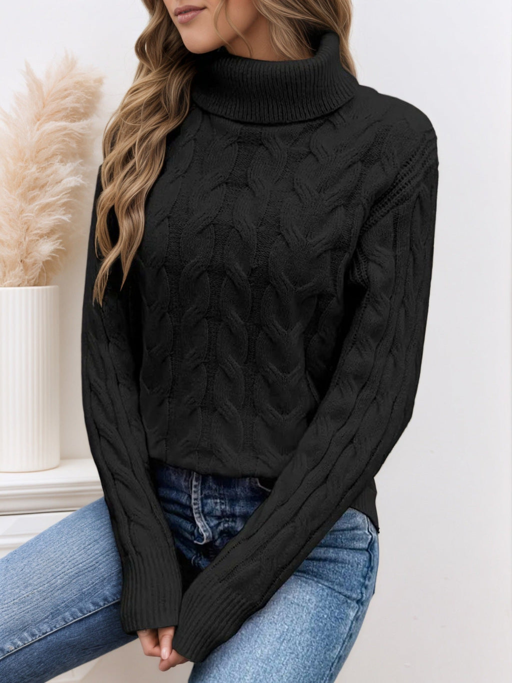 Nova: jersey de cuello alto trenzado y acogedor