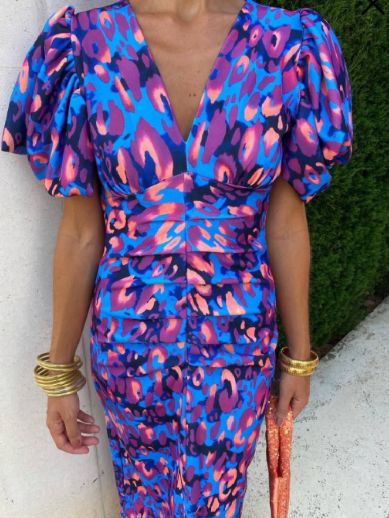 Adriana | Vestido Midi Plisado con Mangas Abullonadas