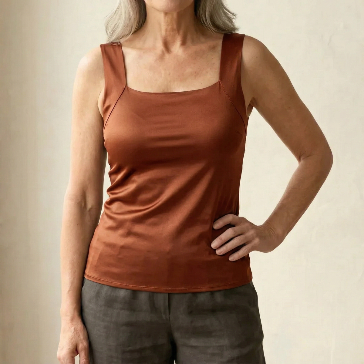 Roxanne | Camiseta de tirantes con sujetador incorporado