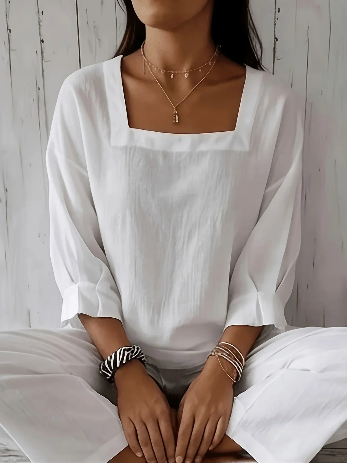 Sabrina - Blusa relajada con escote cuadrado