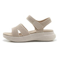 Sandalias de cuña de punto con lentejuelas: estírate hacia el verano
