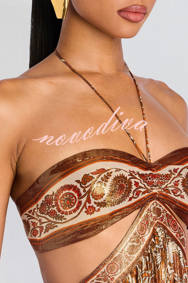 Vestido largo halter Bohemian Flair de gasa con estampado de cachemir dorado y aberturas