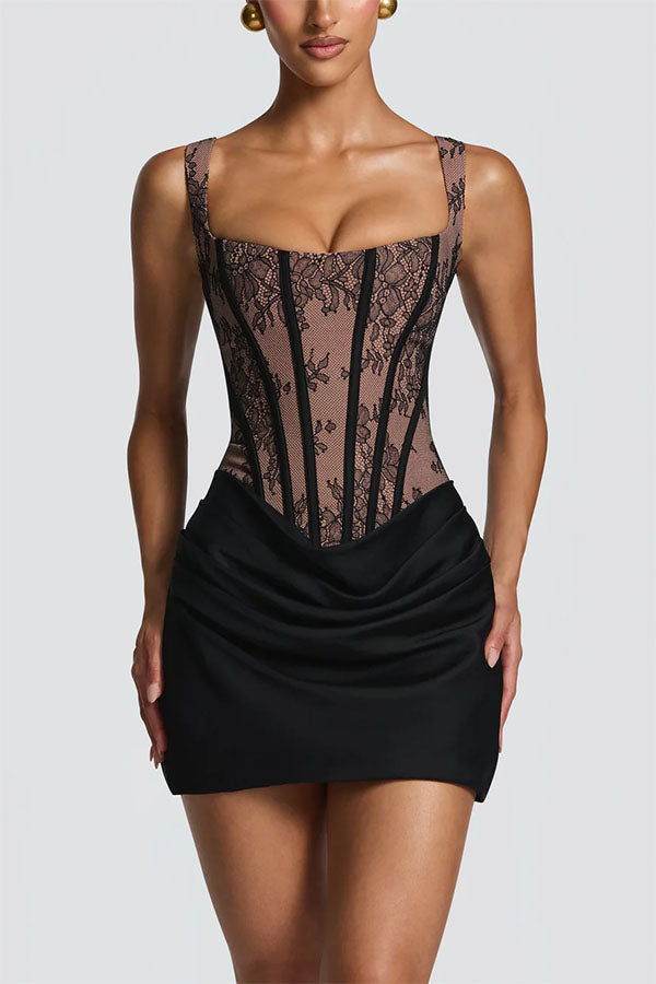 Minivestido Cornelia con encaje floral en contraste, detalle estructural, lazada en la espalda y bajo de satén