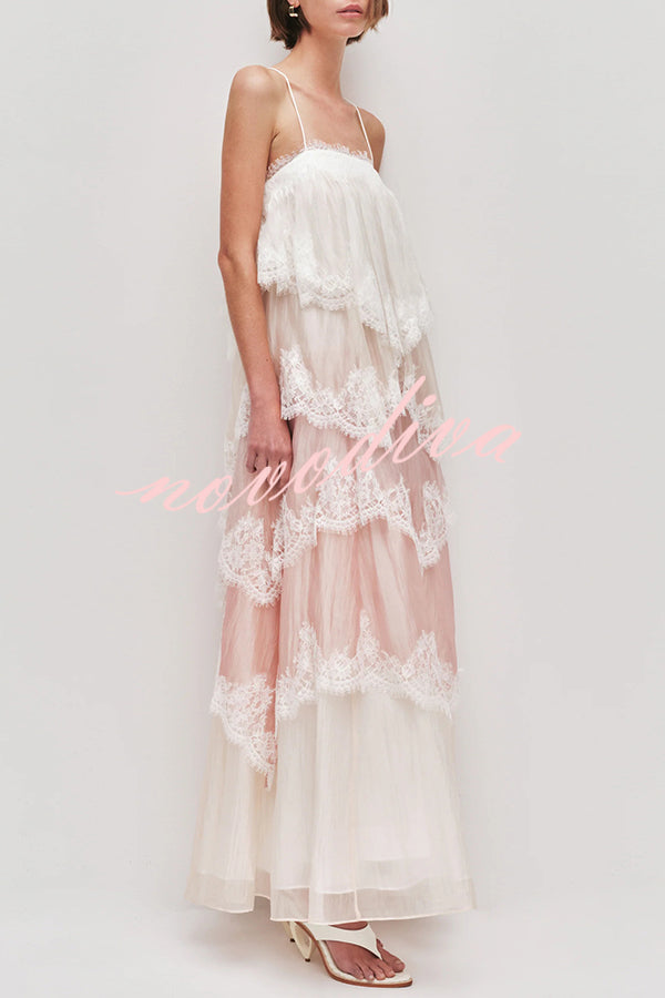 Vestido largo Caroline degradado con volantes escalonados, ribete de encaje, tirantes ajustables, espalda descubierta y corte en A