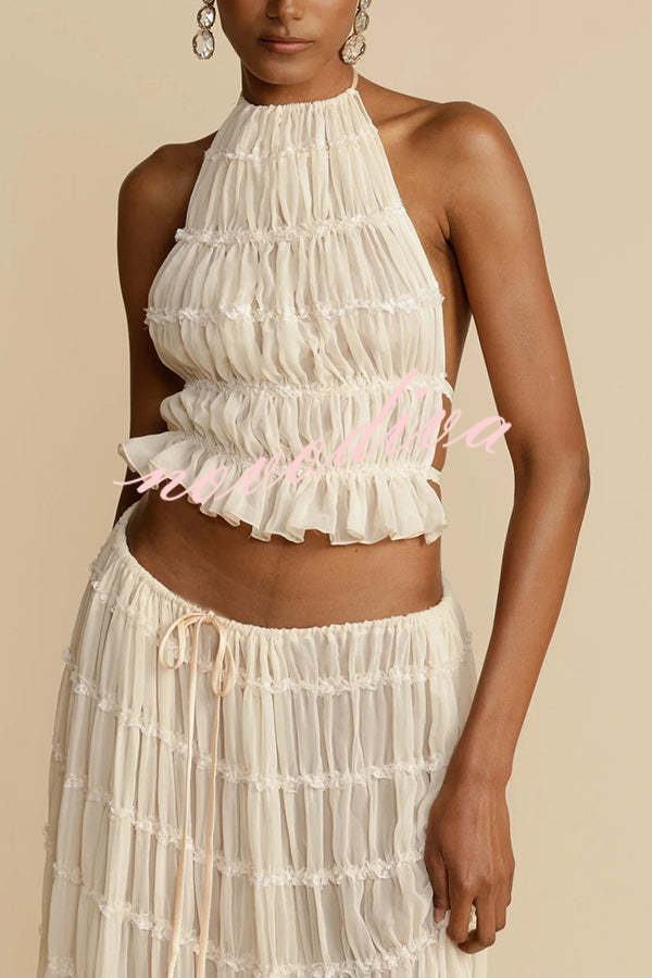 Top halter Pasión y Romance plisado con tirantes elásticos ajustables en la espalda
