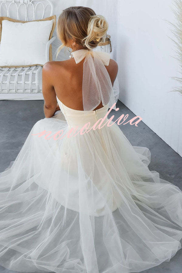 Vestido largo halter Fairy Vibes de tul con detalle fruncido