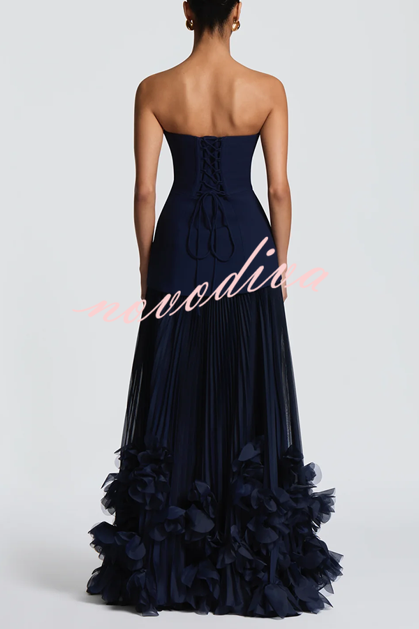 Vestido largo de gala Serafina palabra de honor con apliques florales hechos a mano, bajo plisado y lazada en la espalda