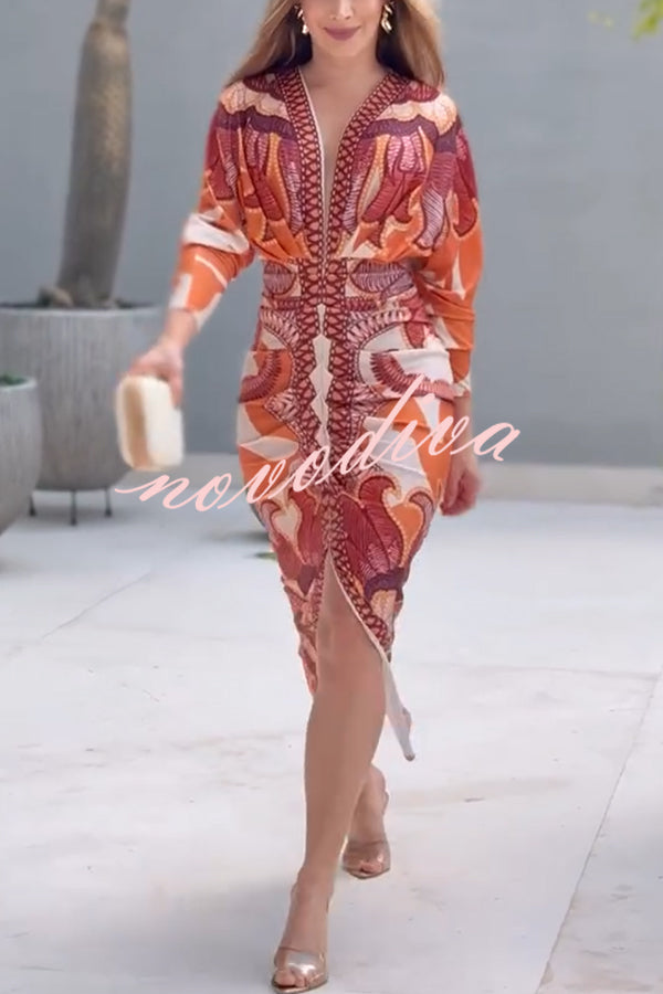 Vestido midi de estilo brasileño con estampado exclusivo, manga larga dolman, fruncido y abertura