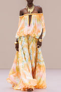 Vestido largo Precioso Sueño de los 70 drapeado con estampado tie-dye, hombros descubiertos y aberturas con trenzas