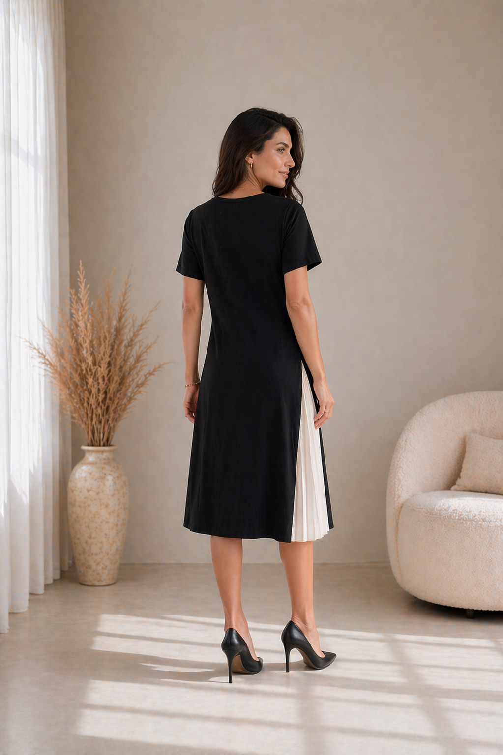 Lisbeth | Vestido midi con panel plisado