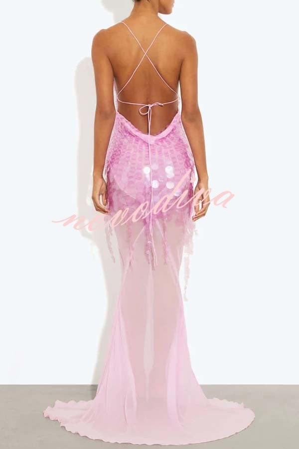 Vestido largo lencero Noche Perfecta de lentejuelas bordadas con espalda descubierta y bajo drapeado de tul