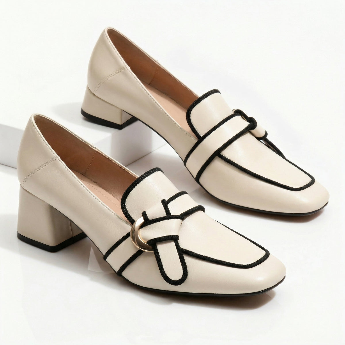 Livia | Mocasines con Contorno