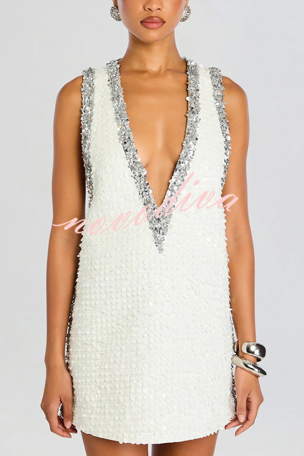 Minivestido Cocktail Charm de lentejuelas con ribete en bloques de color, escote en V, sin mangas y corte en A