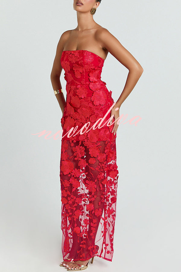 Vestido largo Sienna de tejido con bordado floral, hombros descubiertos, silueta sirena y abertura
