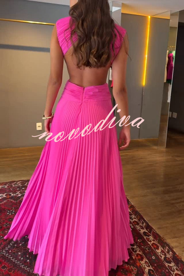 Vestido largo Tamia de gasa plisada con cruce, abertura en la cintura y espalda abierta