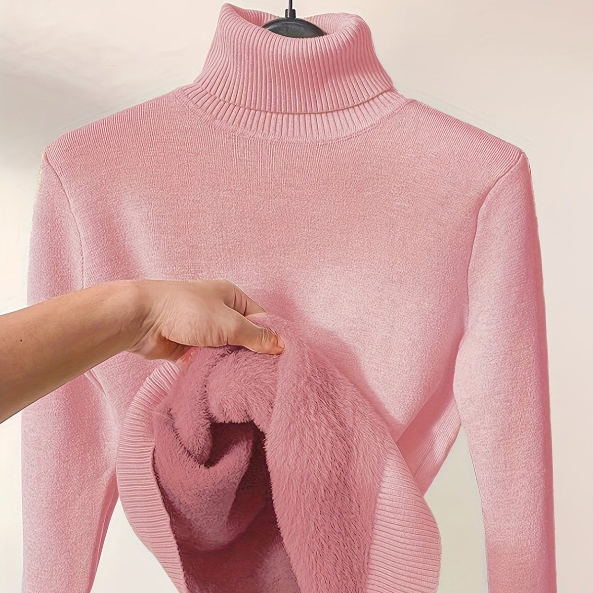 Liora | Jersey de cuello alto de tacto suave