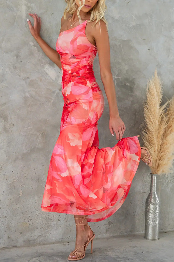 Vestido largo elástico Deja con capa de malla, estampado floral, asimétrico y fruncido