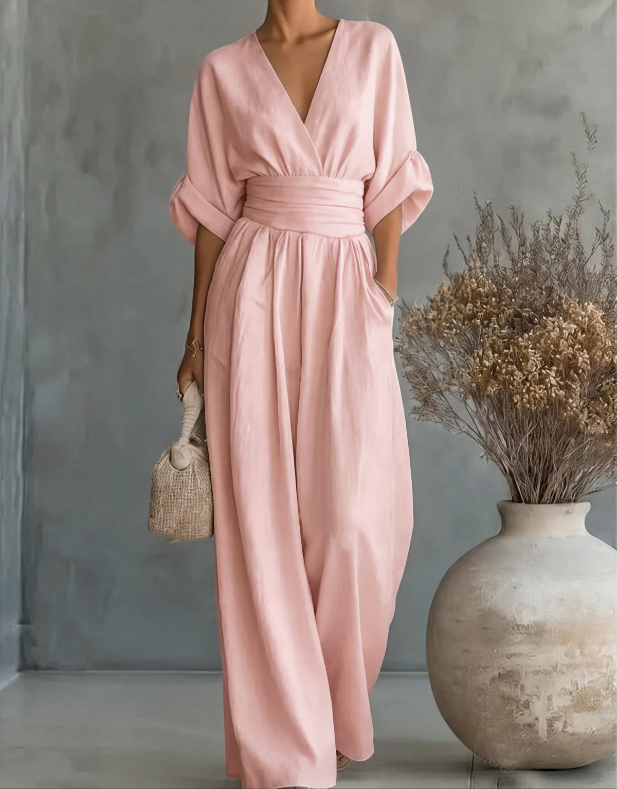 Daniela - Mono elegante con escote en V y pernera ancha