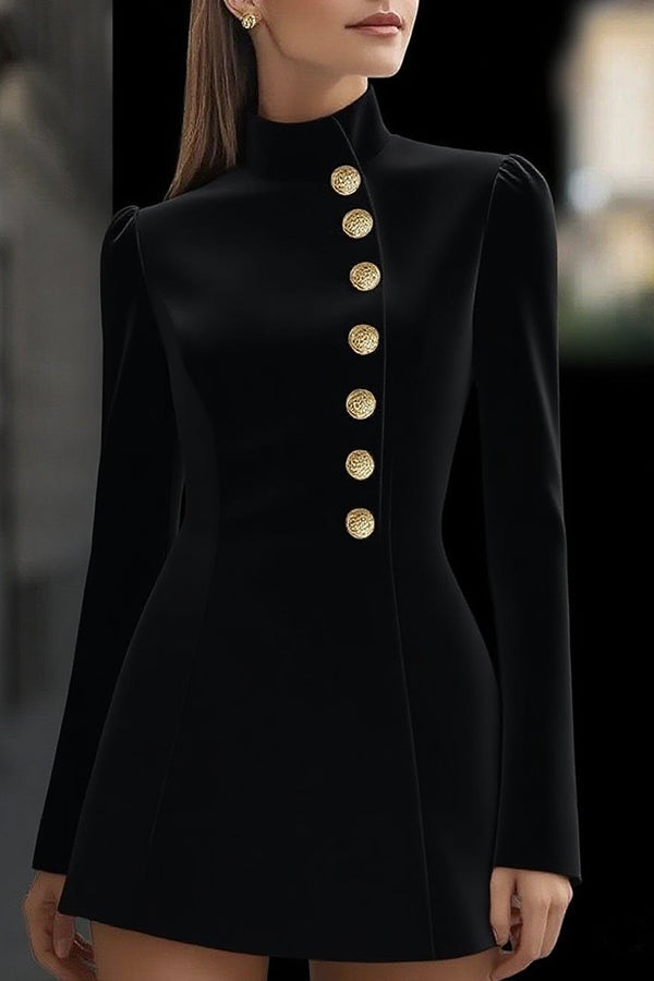 Minivestido formal ajustado con cuello alzado y botonadura sencilla