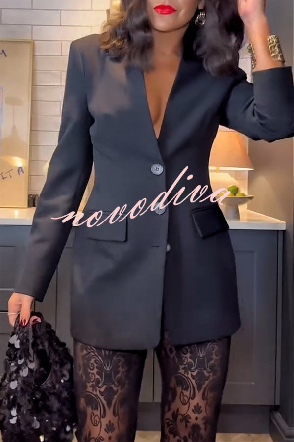 Blazer entallado Lista para Esta Noche con escote de pico, botones y manga larga