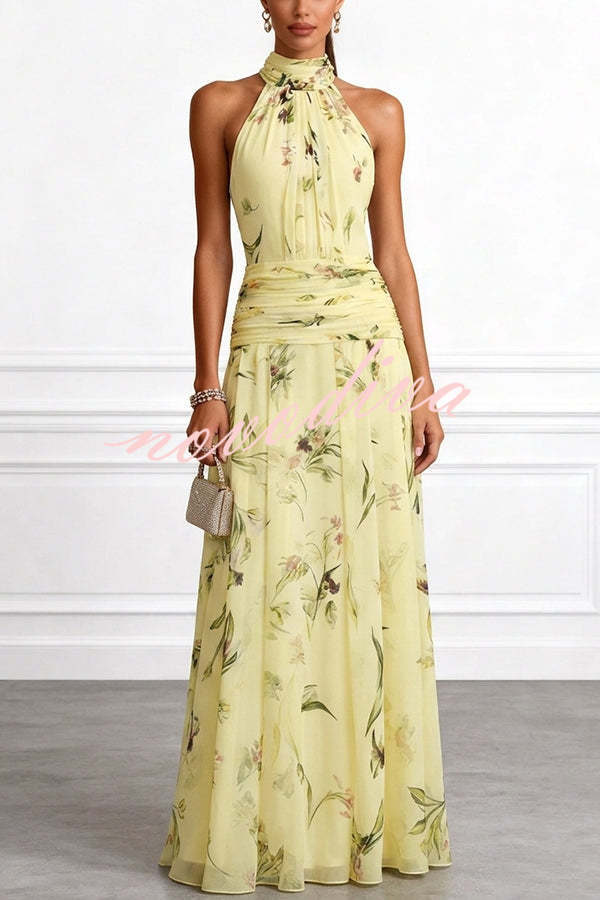 Vestido Aria floral halter fruncido