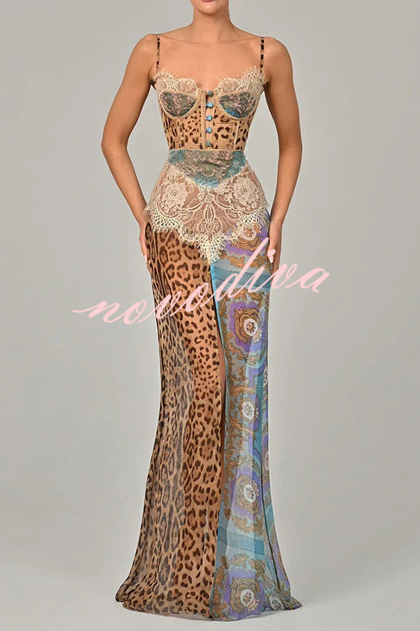 Vestido largo ajustado de gasa con estampado de leopardo, paneles de encaje sexy y abertura alta