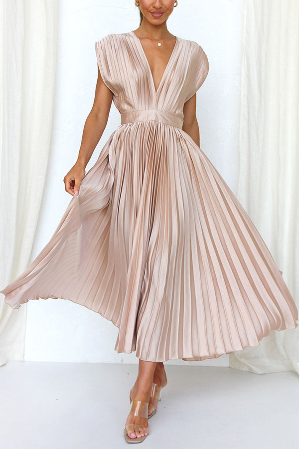 Vestido midi de fiesta Hola Preciosa de satén plisado