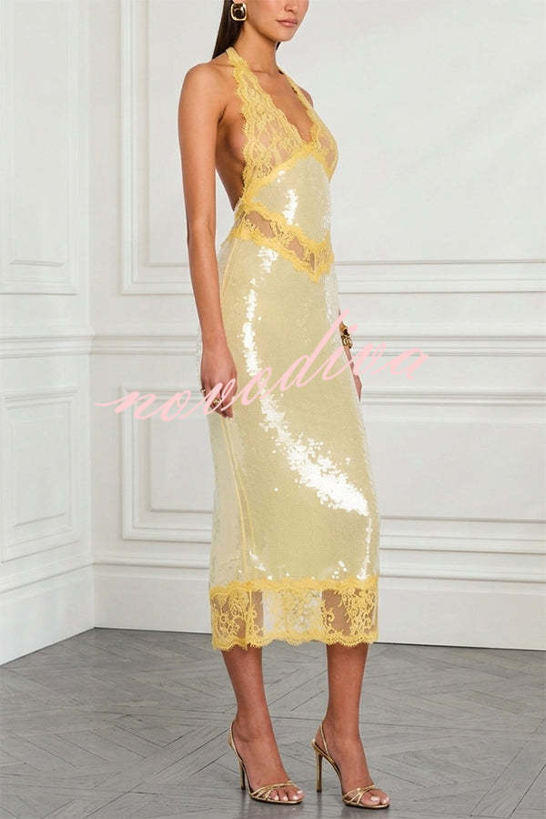 Vestido midi lápiz Vicky de lentejuelas con flores, ribete de encaje transparente y cuello halter