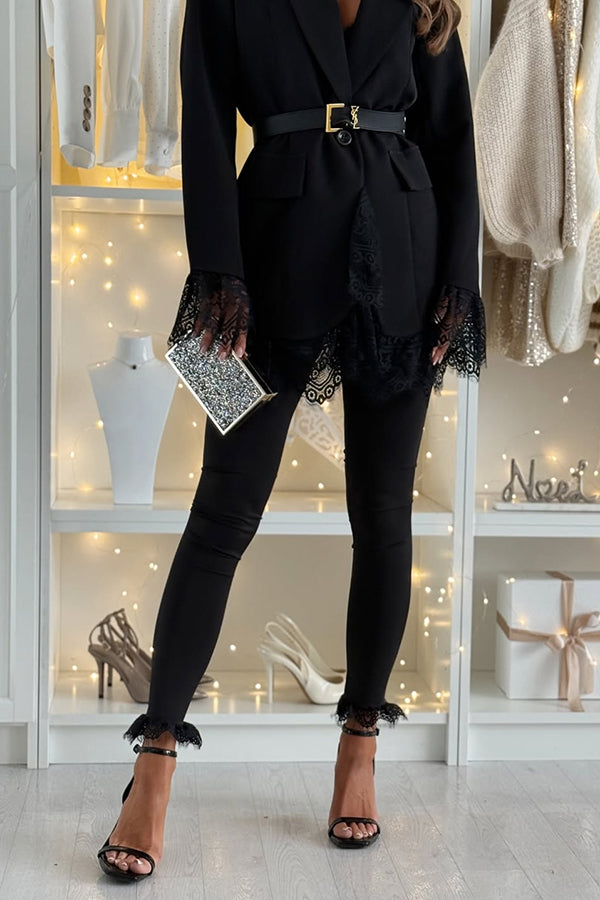 Pantalón pitillo elástico Spiced Muse de tiro alto con cintura elástica y ribete de encaje