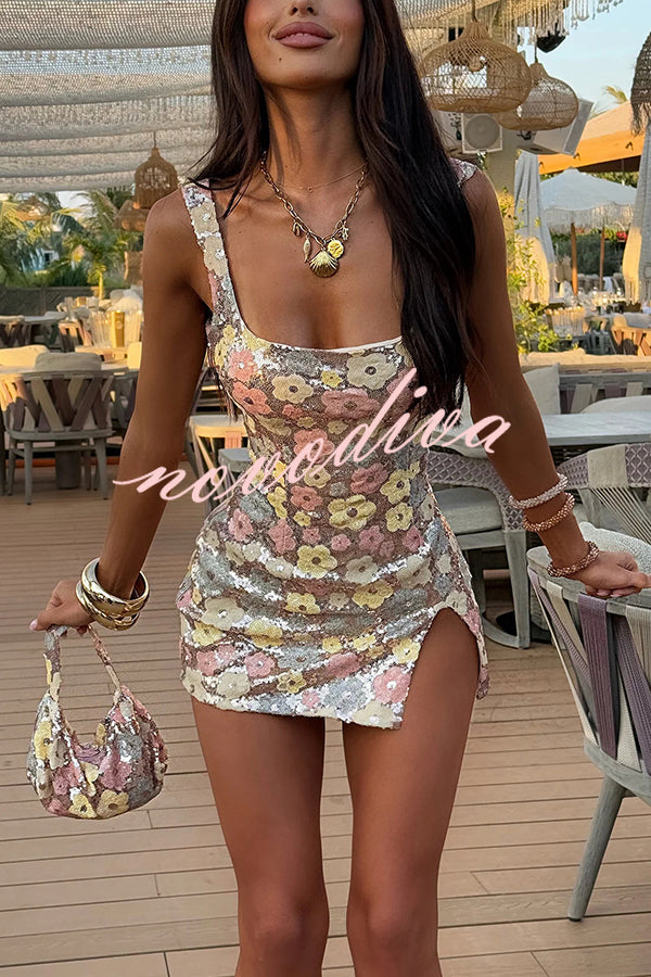 Minivestido ajustado sexy con flores de lentejuelas y escote cuadrado