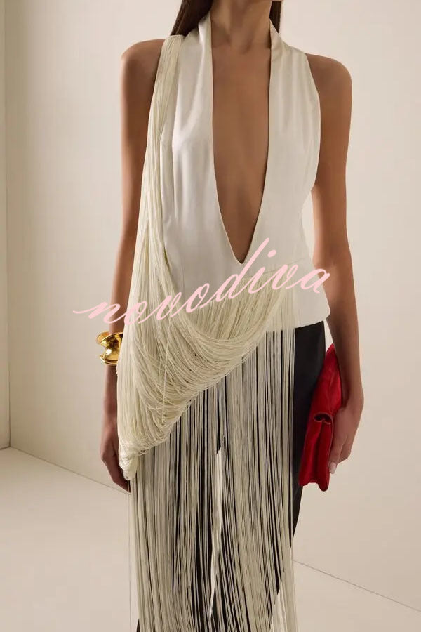 Top midi Dramatic Effect con escote profundo, sin mangas y flecos drapeados irregulares