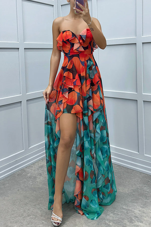 Vestido largo Momento de Amor palabra de honor con estampado degradado único, volantes superpuestos y abertura