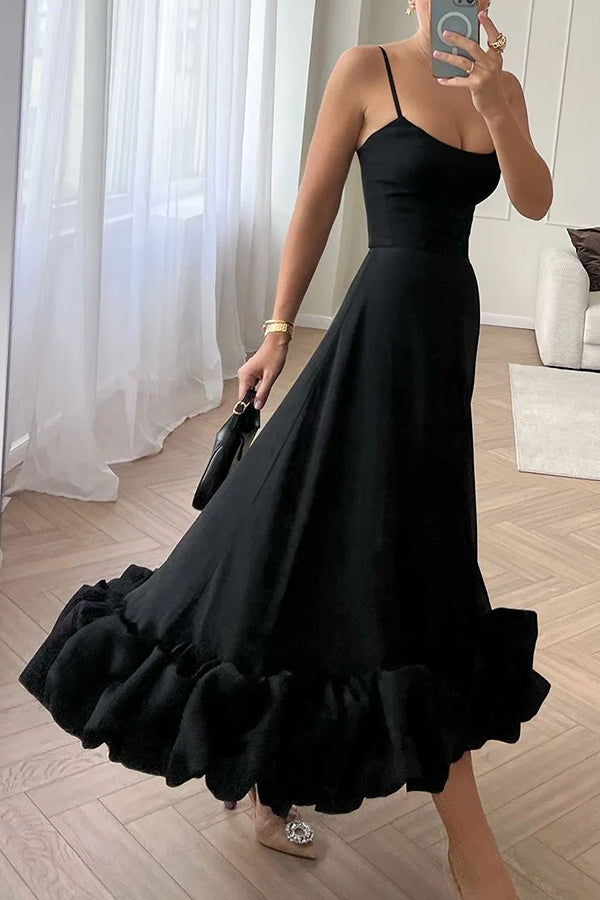 Vestido midi de fiesta Chica de Medianoche tipo bustier con volantes, ideal para banquetes