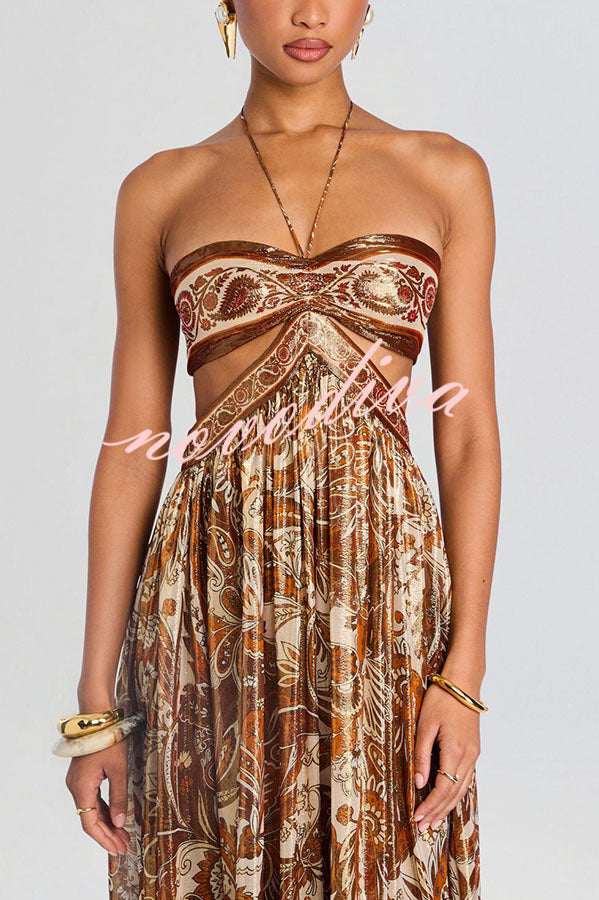 Vestido largo halter Bohemian Flair de gasa con estampado de cachemir dorado y aberturas