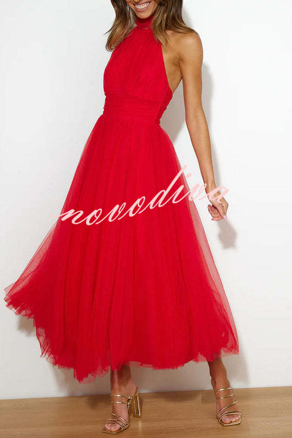 Vestido largo halter Fairy Vibes de tul con detalle fruncido
