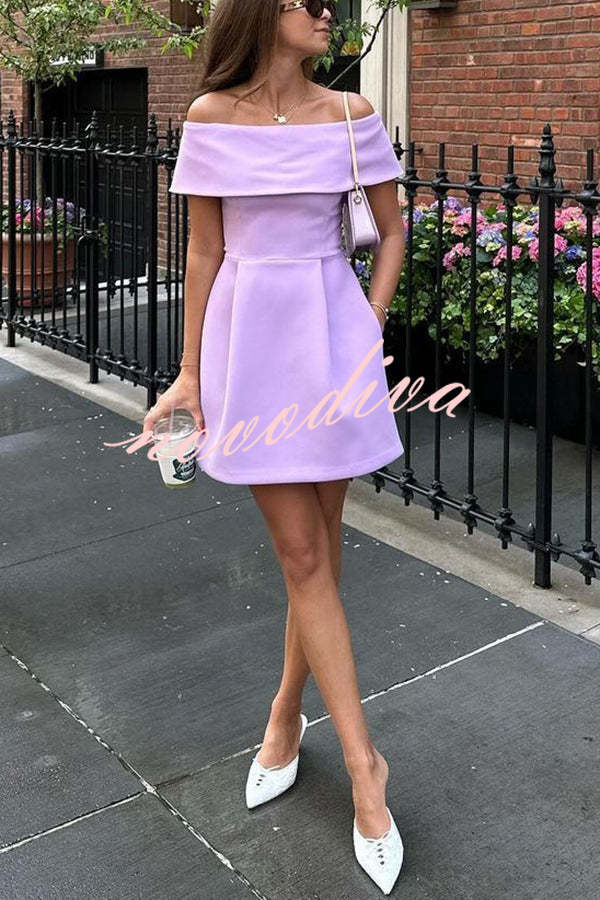Minivestido Elegant Evening bandeau con solapa, cinturón extraíble y bolsillos